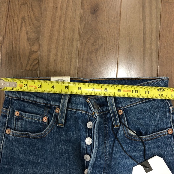 Last one Levi's 501™ High Waist Skinny Jeans - Picture 12 of 16